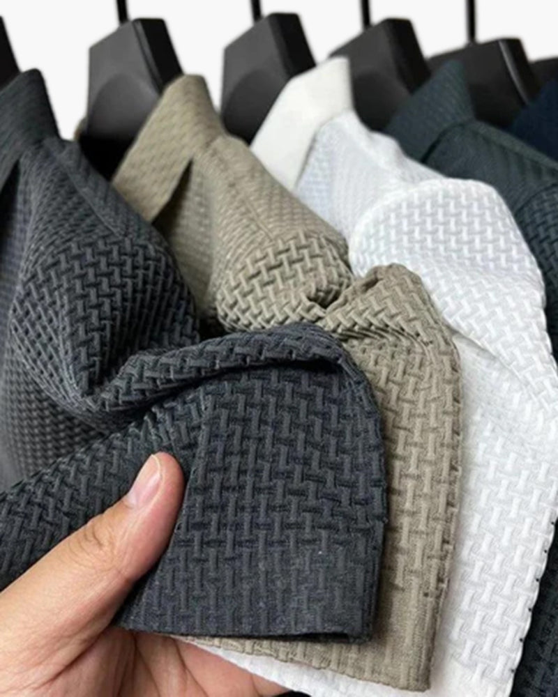 Majestätisches Seidenpolo – knitterfrei